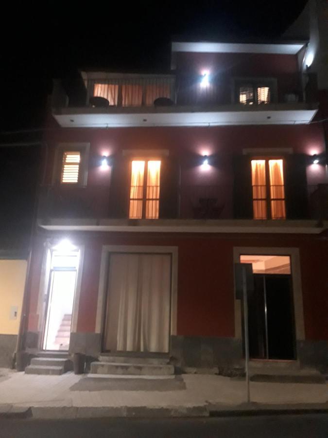 אצ'י קסטלו Bed & Breakfast Dietro Le Mura מראה חיצוני תמונה